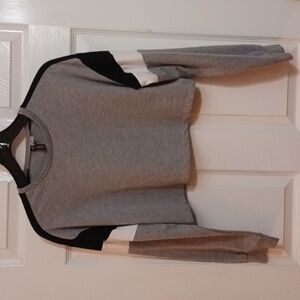 NWOT H&M WOMENS Crop Top Tee Long Sleeve size S Blue Gray White